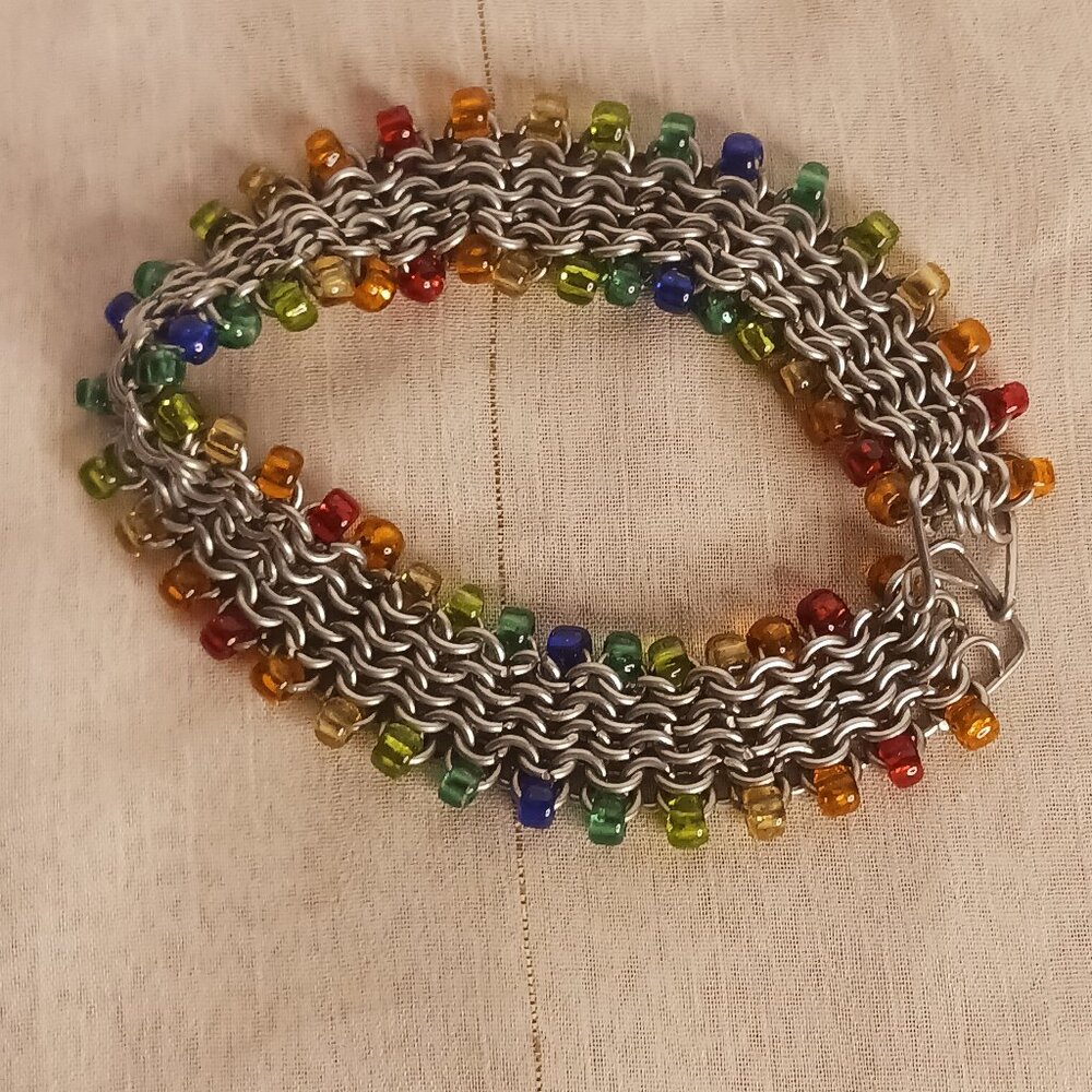 Silver Tone Glass Sea Bead Bracelet
